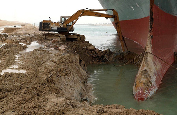 蘇伊士運河擁堵 蘇伊士運河擁堵