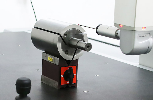 如何選擇真空泵生產(chǎn)廠家？這幾個(gè)點(diǎn)一定要關(guān)注